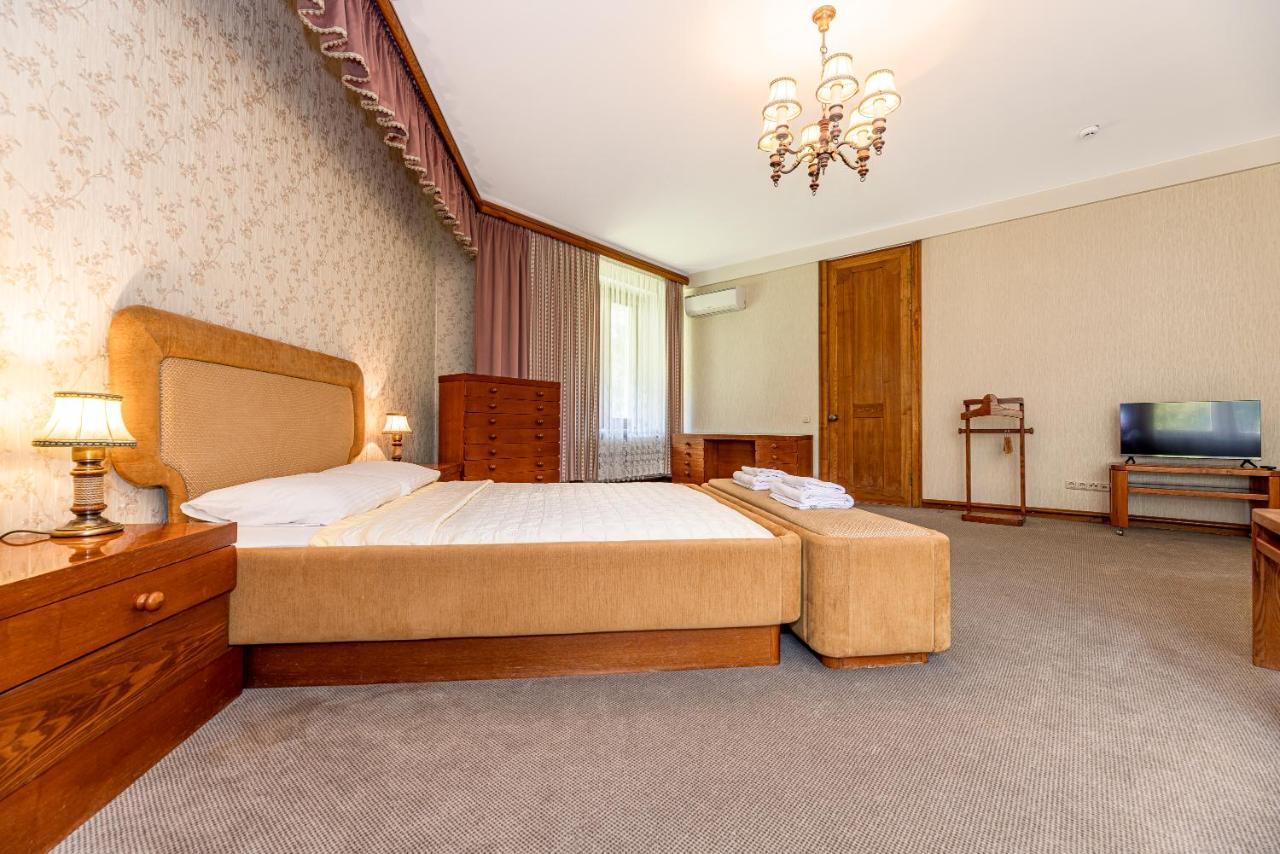 Apartamentai Auska 帕兰加 外观 照片